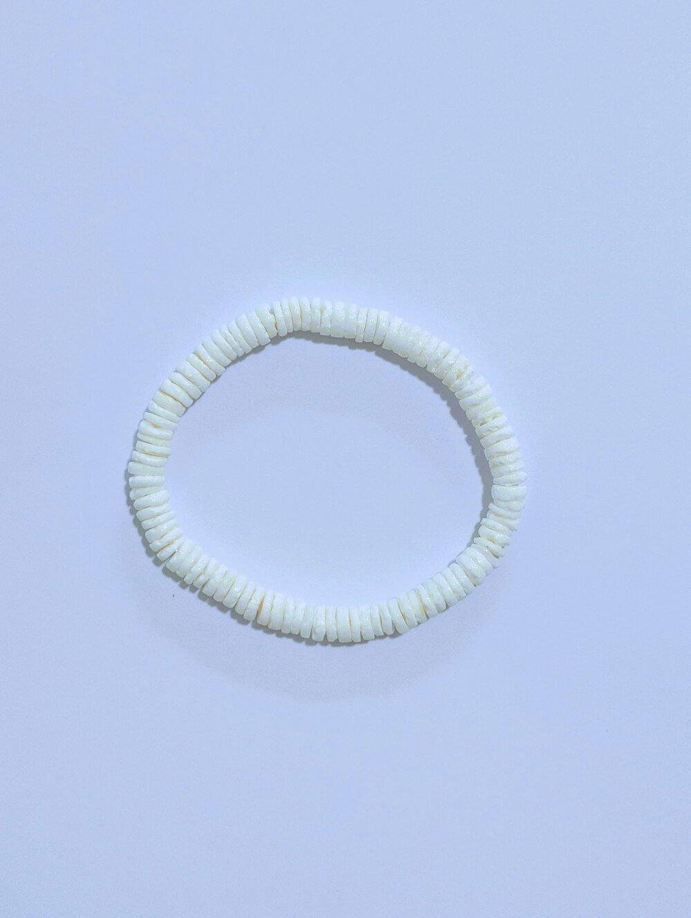 Shell Bracelet - Picture 2 of 3